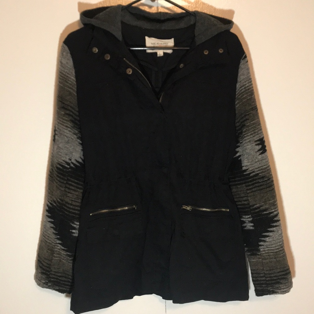 Like new light weight women’s coat